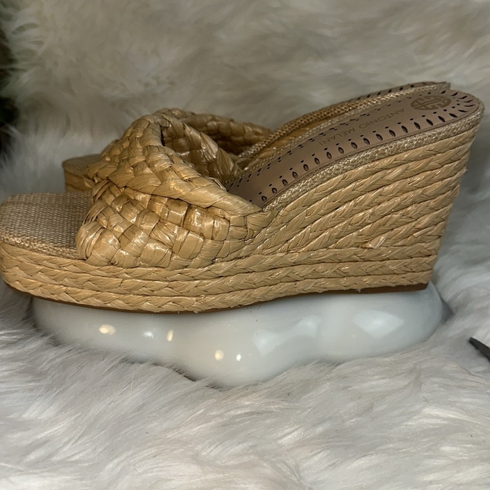 Antonio Melani Women's Tan Woven Wedge Sandals - Picture 5 of 9